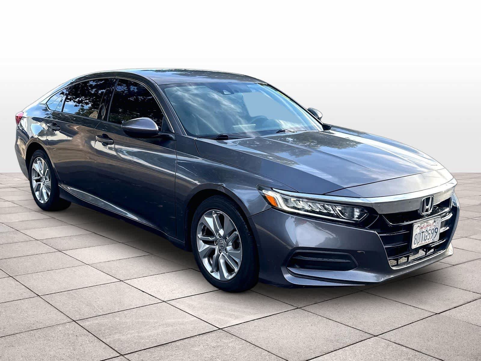 Used 2018 Honda Accord LX image 3