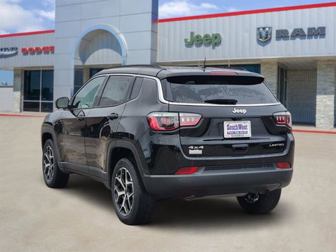 New 2026 Jeep Compass Limited image 4