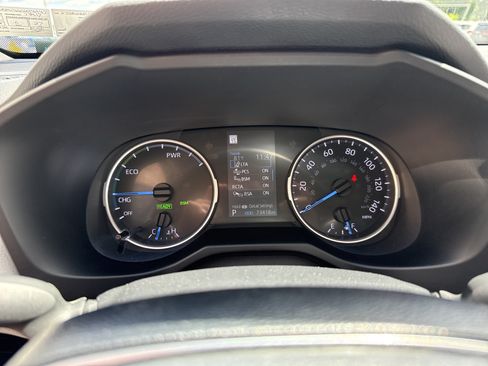 Used 2019 Toyota RAV4 XLE w/ Convenience Package AWD/4WD image 21