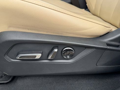 Used 2023 Acura MDX SH-AWD image 17