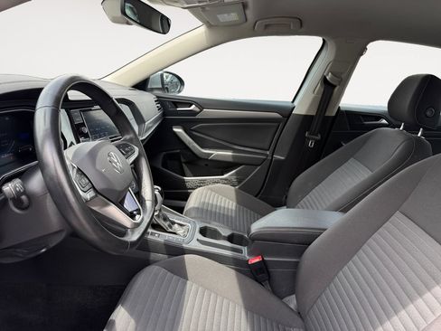 Used 2024 Volkswagen Jetta S FWD image 9