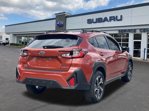 Used 2025 Subaru Crosstrek 2.0i Premium AWD/4WD image 7