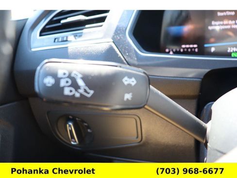Used 2024 Volkswagen Tiguan SE R-Line AWD/4WD image 10
