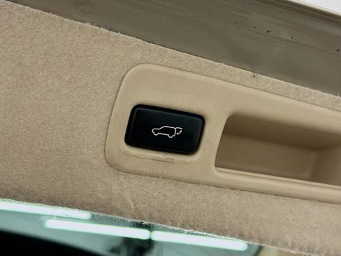 Used 2011 Lexus RX 350 AWD w/ Premium Pkg image 31
