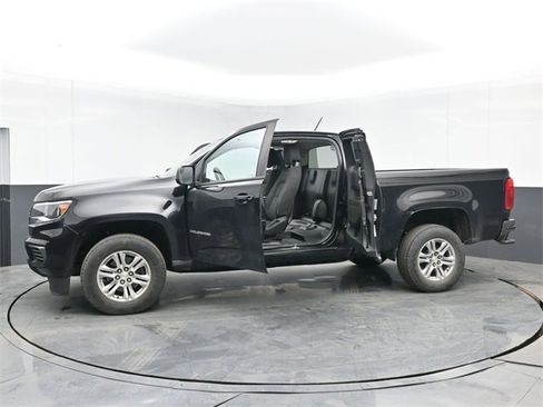 Used 2021 Chevrolet Colorado LT w/ Fleet Safety Package image 48