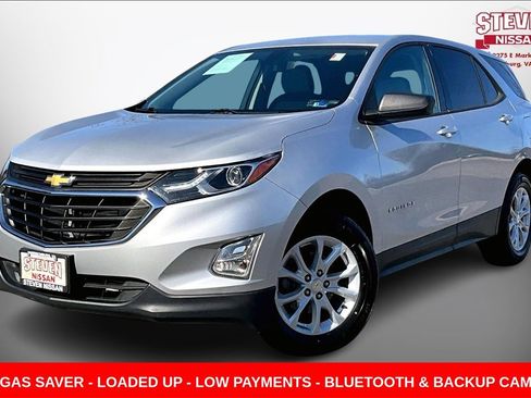 Used 2019 Chevrolet Equinox LS w/ LS Convenience Package image 3