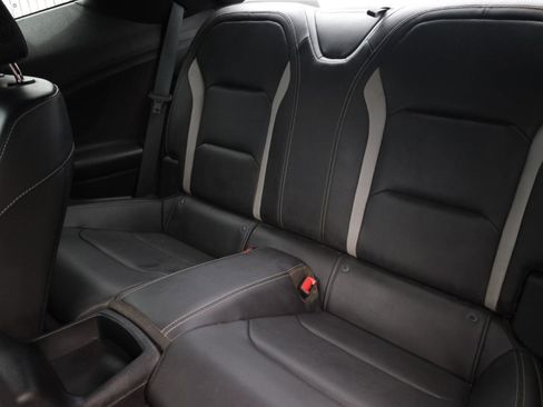 Used 2019 Chevrolet Camaro SS RWD image 22