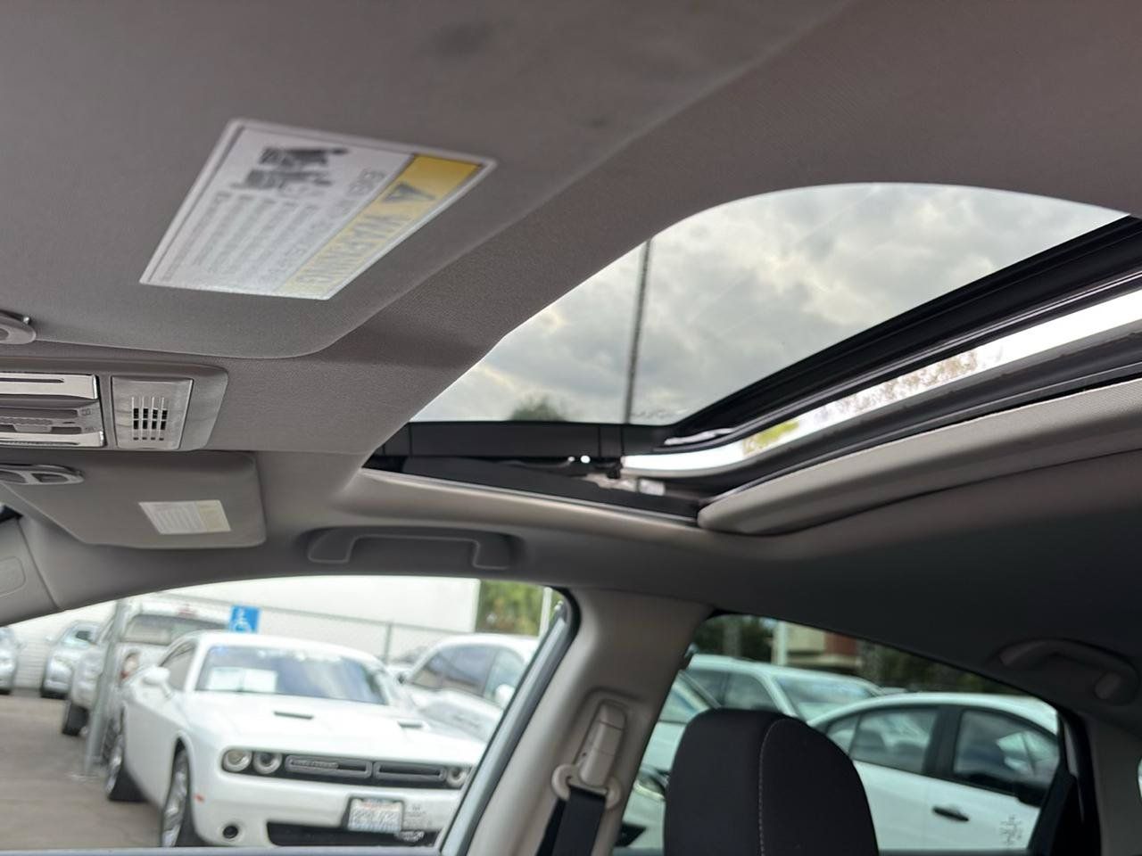 Used 2021 Honda Civic EX image 9