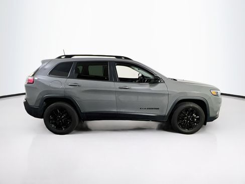 Used 2023 Jeep Cherokee Altitude Lux w/ Lux Elite Package AWD/4WD image 4