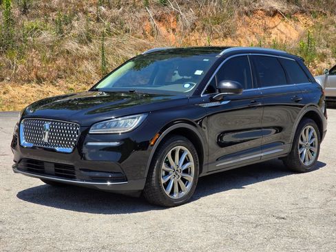 Used 2022 Lincoln Corsair FWD w/ Premium Package image 2