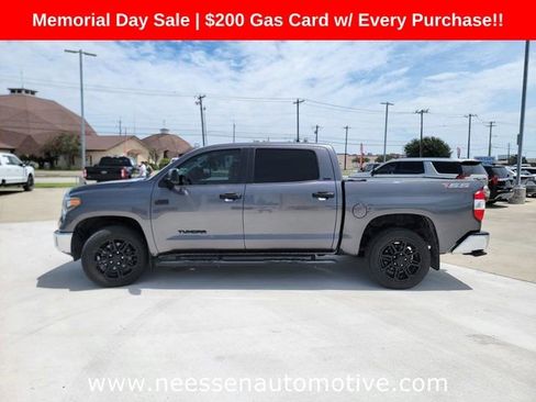 Used 2019 Toyota Tundra SR5 w/ SR5 Upgrade Package AWD/4WD image 4