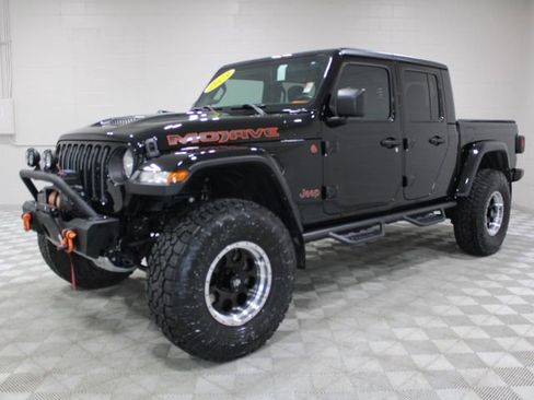 Used 2023 Jeep Gladiator Mojave w/ Cold Weather Group AWD/4WD image 7