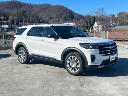 New 2026 Ford Explorer Active w/ Active Comfort Package