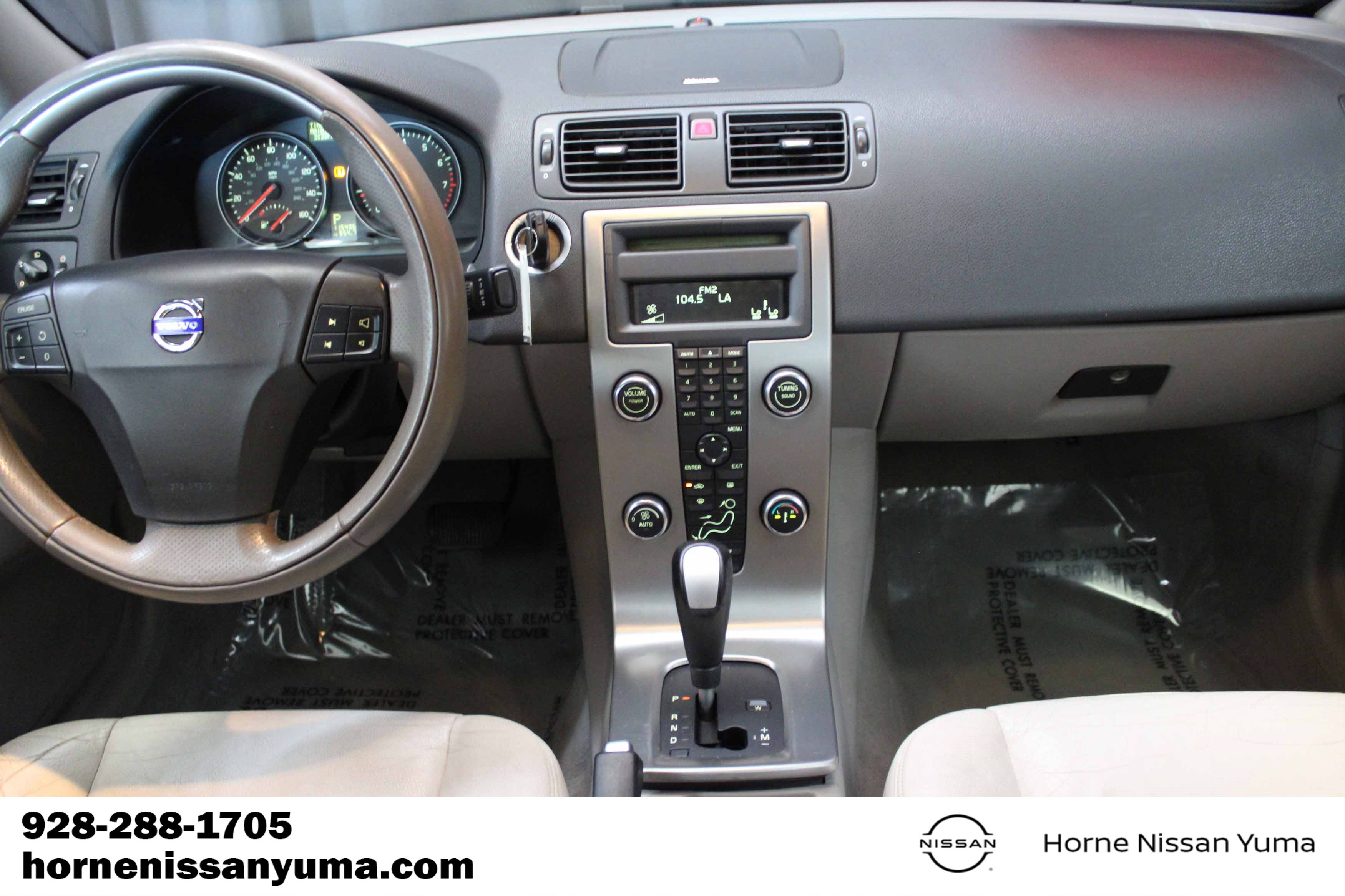 Used 2007 Volvo C70 T5 FWD image 11