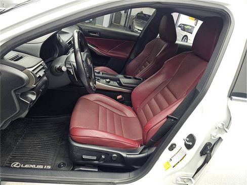 Used 2020 Lexus IS 350 F Sport w/ F Sport Package RWD image 9