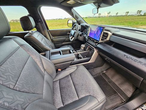 Used 2025 Toyota Tundra SR5 image 12