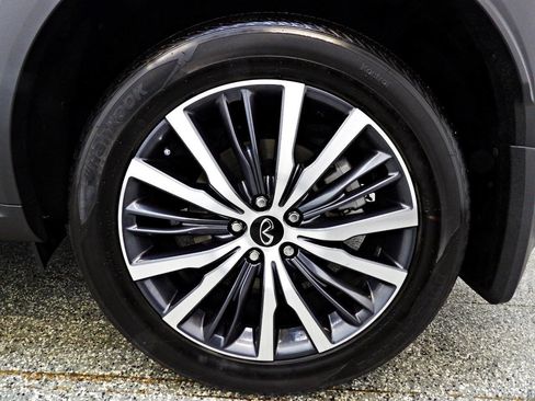 Used 2025 INFINITI QX60 Sensory w/ Vision Package AWD/4WD image 22