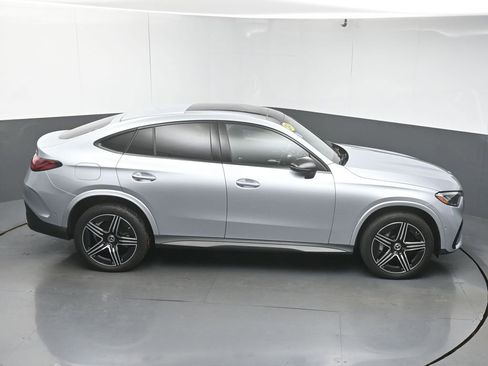 Used 2024 Mercedes-Benz GLC 300 4MATIC image 50