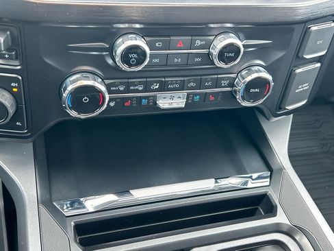 New 2026 Ford F250 Lariat w/ Lariat Ultimate Package image 59