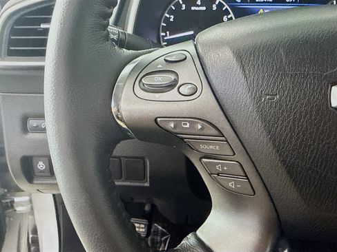 Used 2019 Nissan Murano SL FWD image 14
