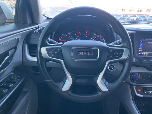 Used 2022 GMC Terrain SLE w/ Driver Convenience Package image 26