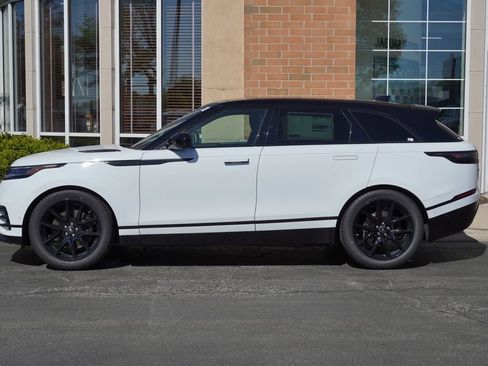 Used 2026 Land Rover Range Rover Velar Dynamic SE AWD/4WD image 2