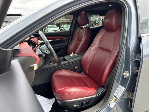 Used 2021 MAZDA MAZDA3 s FWD image 4