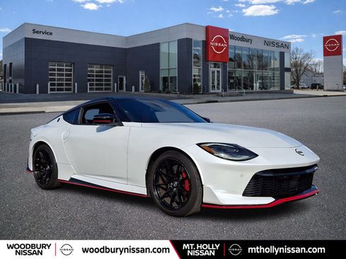Certified 2024 Nissan Z NISMO w/ Floor Mat Package RWD image 1