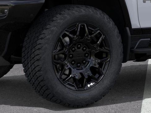 New 2026 GMC Hummer EV 4x4 Crew Cab image 9