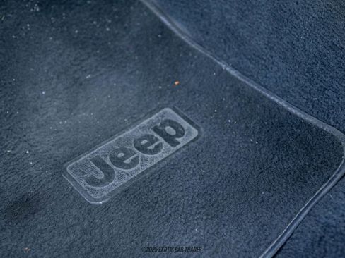 Used 1991 Jeep Wrangler Renegade AWD/4WD image 49