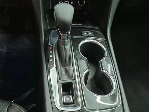 Used 2022 Chevrolet Equinox Premier FWD image 12