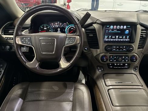 Used 2018 GMC Yukon XL Denali w/ Open Road Package image 11