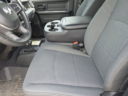 Used 2024 RAM 3500 Tradesman w/ Towing Technology Group AWD/4WD image 9