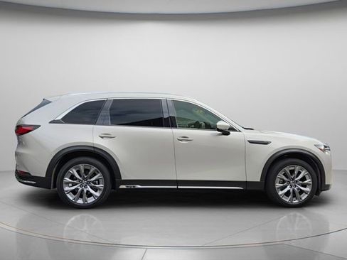 Used 2024 MAZDA CX-90 3.3 Turbo w/ Premium Package AWD/4WD image 7