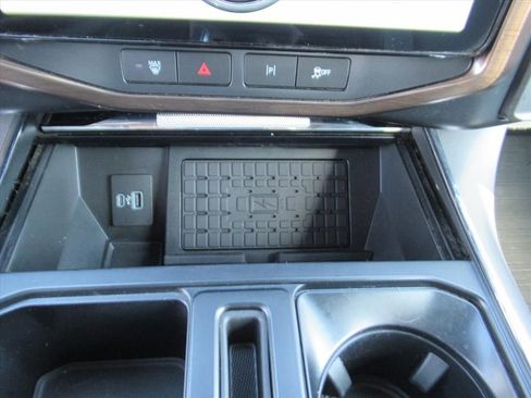 Used 2023 Ford F150 Lightning Lariat w/ Equipment Group 511A High image 28