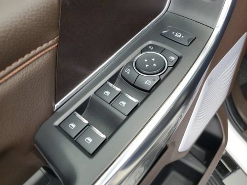 Used 2025 Ford F250 King Ranch AWD/4WD image 19