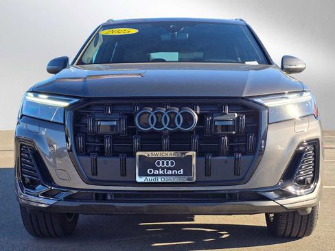 Certified 2025 Audi Q7 2.0T Premium Plus w/ Premium Plus Package image 8
