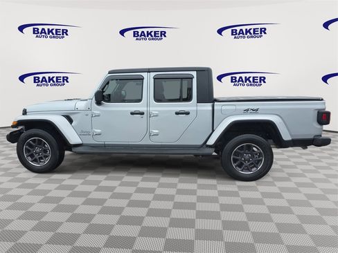 Used 2022 Jeep Gladiator Overland w/ Popular Equipment Package image 6