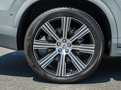 Certified 2024 Volvo XC90 T8 Plus w/ Protection Package Premier AWD/4WD image 18