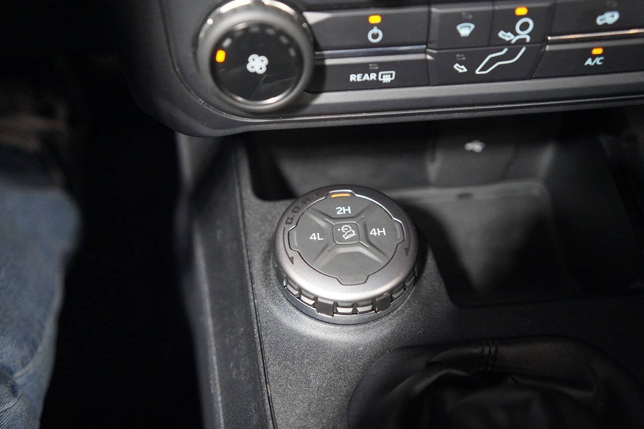 Used 2022 Ford Bronco 2-Door AWD/4WD image 83