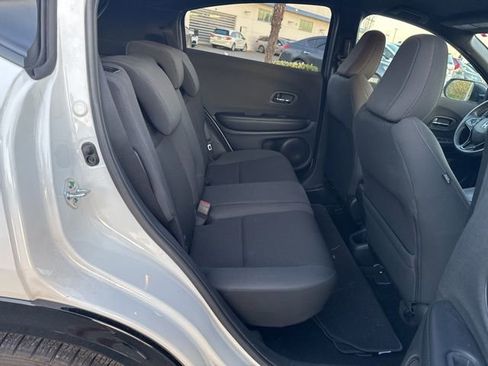 Used 2022 Honda HR-V Sport image 11