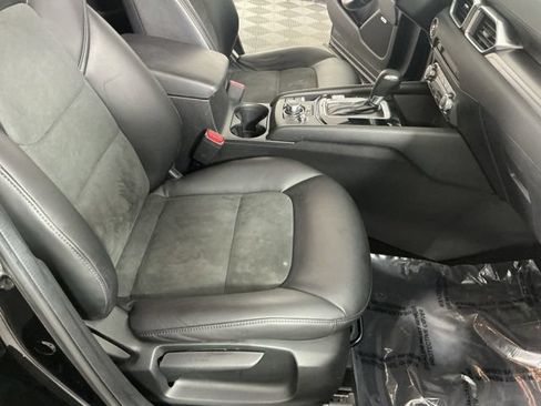 Used 2017 MAZDA CX-5 Touring w/ Preferred Equipment Package AWD/4WD image 14