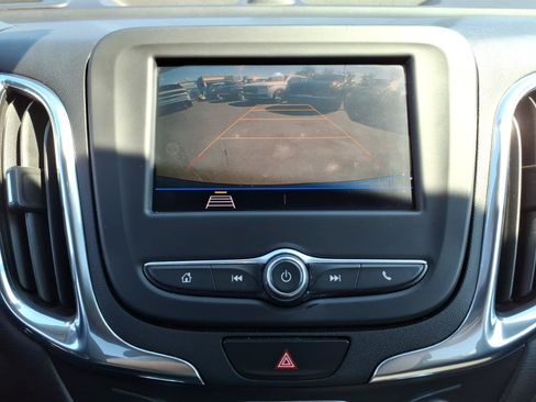Used 2021 Chevrolet Equinox LT AWD/4WD image 21