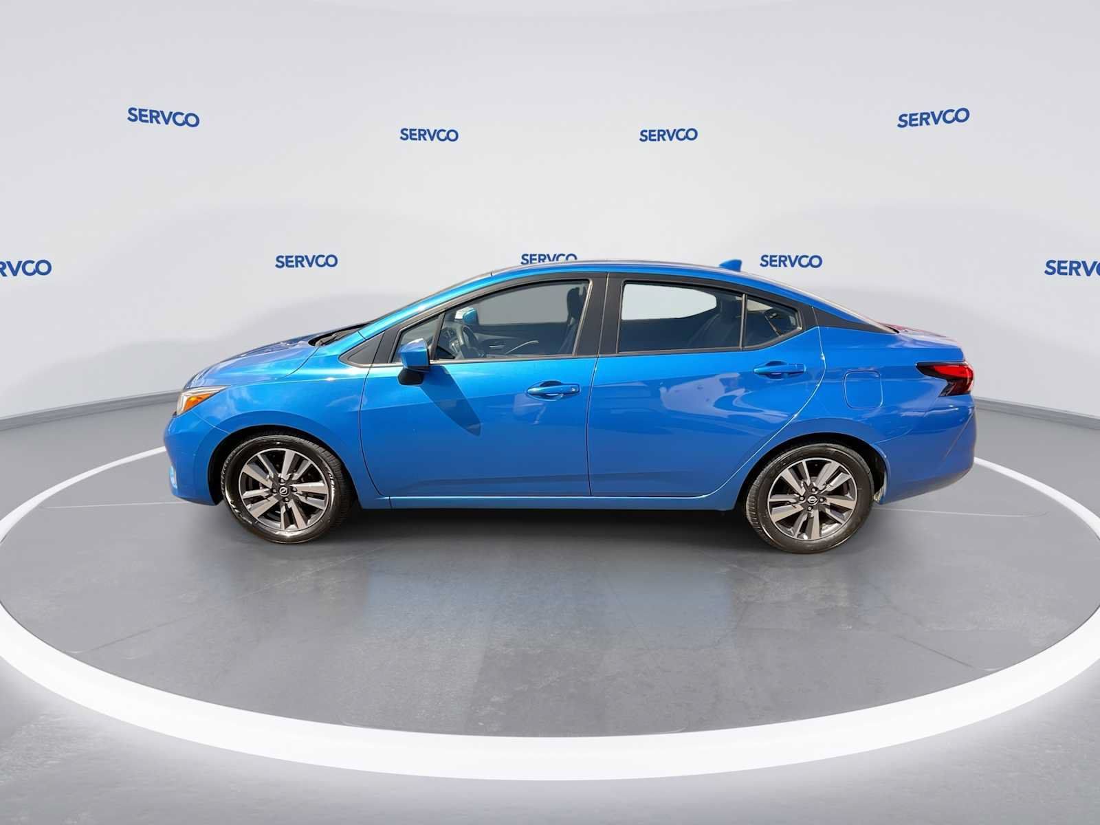Used 2023 Nissan Versa SV FWD image 5