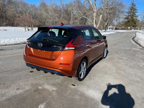 Used 2021 Nissan Leaf SV Plus image 8