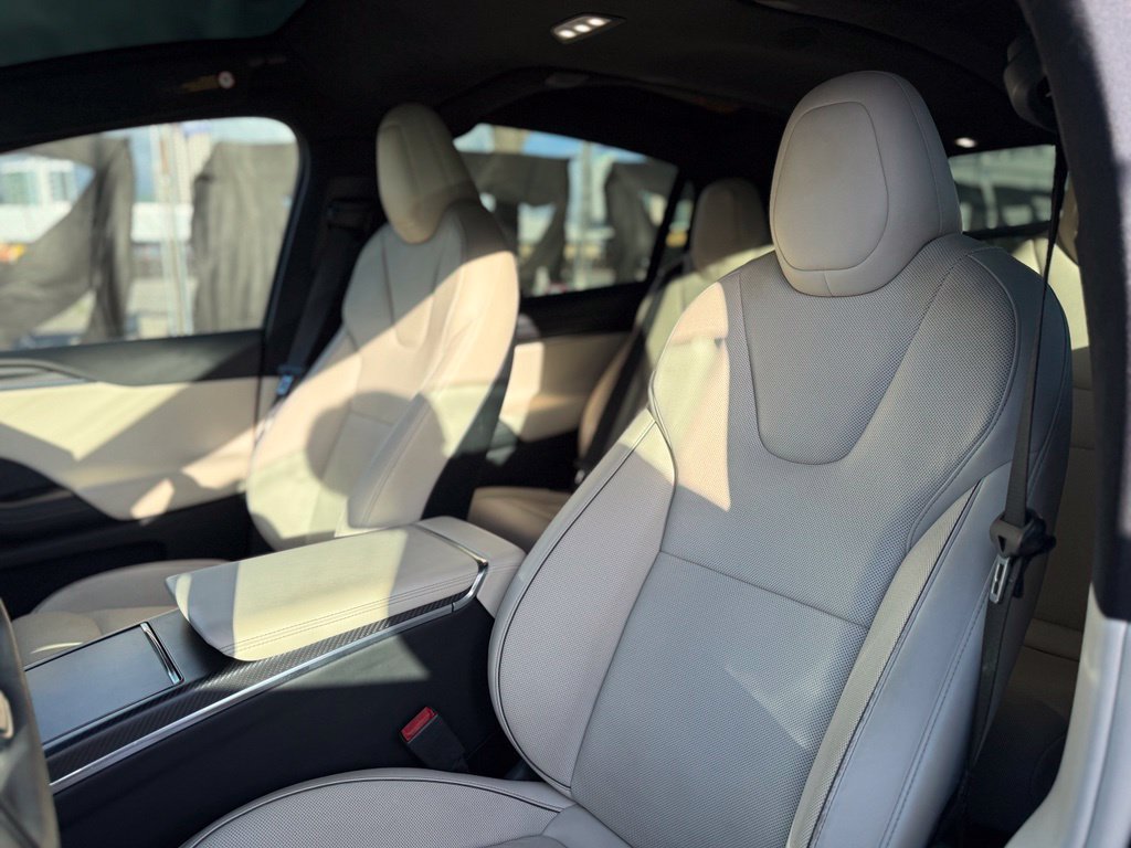 Used 2022 Tesla Model X Plaid AWD/4WD image 10