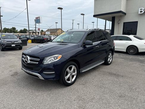 Used 2018 Mercedes-Benz GLE 350 image 2