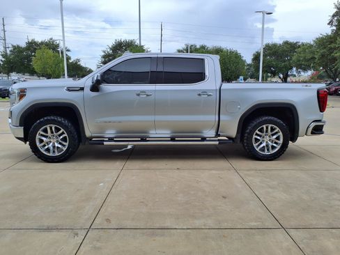 Used 2021 GMC Sierra 1500 SLT AWD/4WD image 22