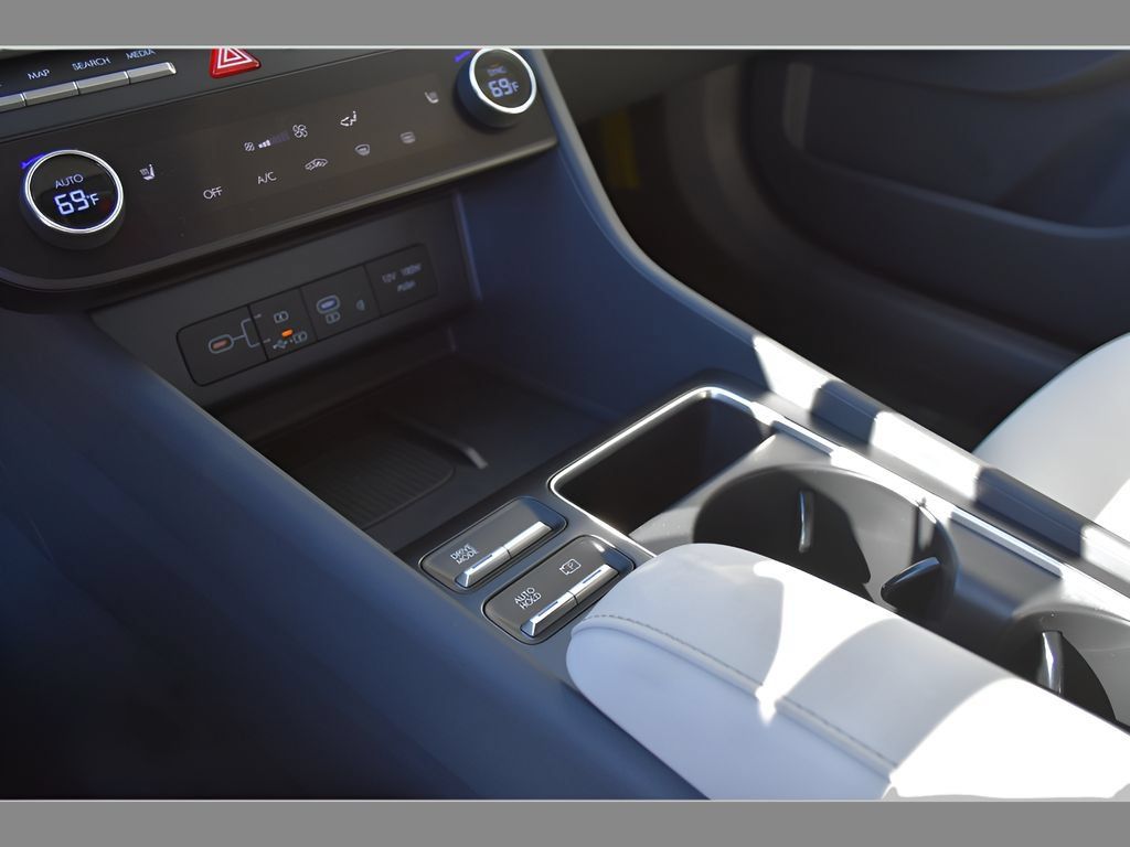 New 2026 Hyundai Sonata SEL FWD image 26