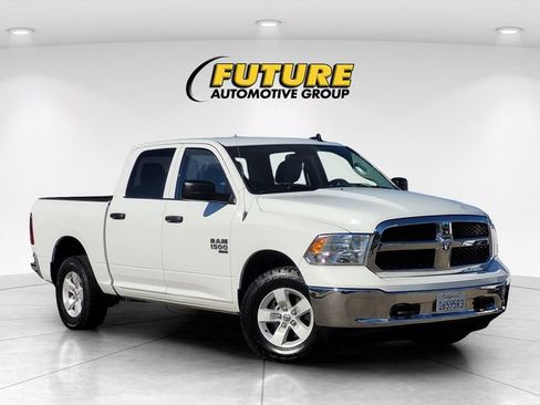 Used 2022 RAM 1500 Classic SLT w/ Electronics Group AWD/4WD image 1